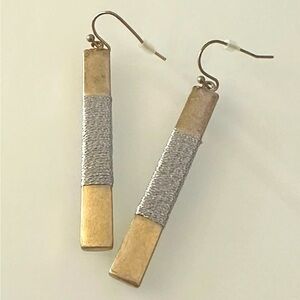 Marlyn Schiff Bar Threaded Bar Earrings